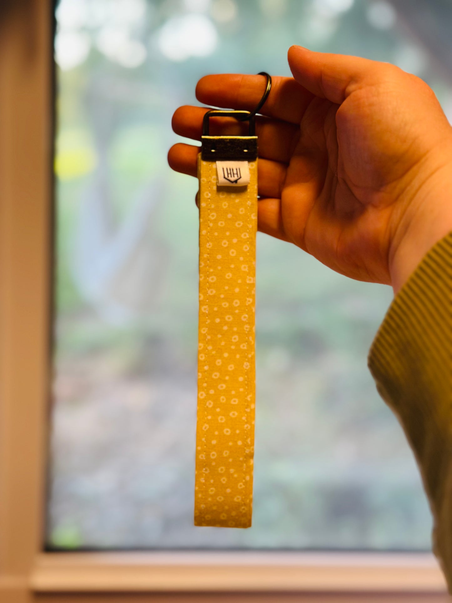 Wristlet in Yellow Dots