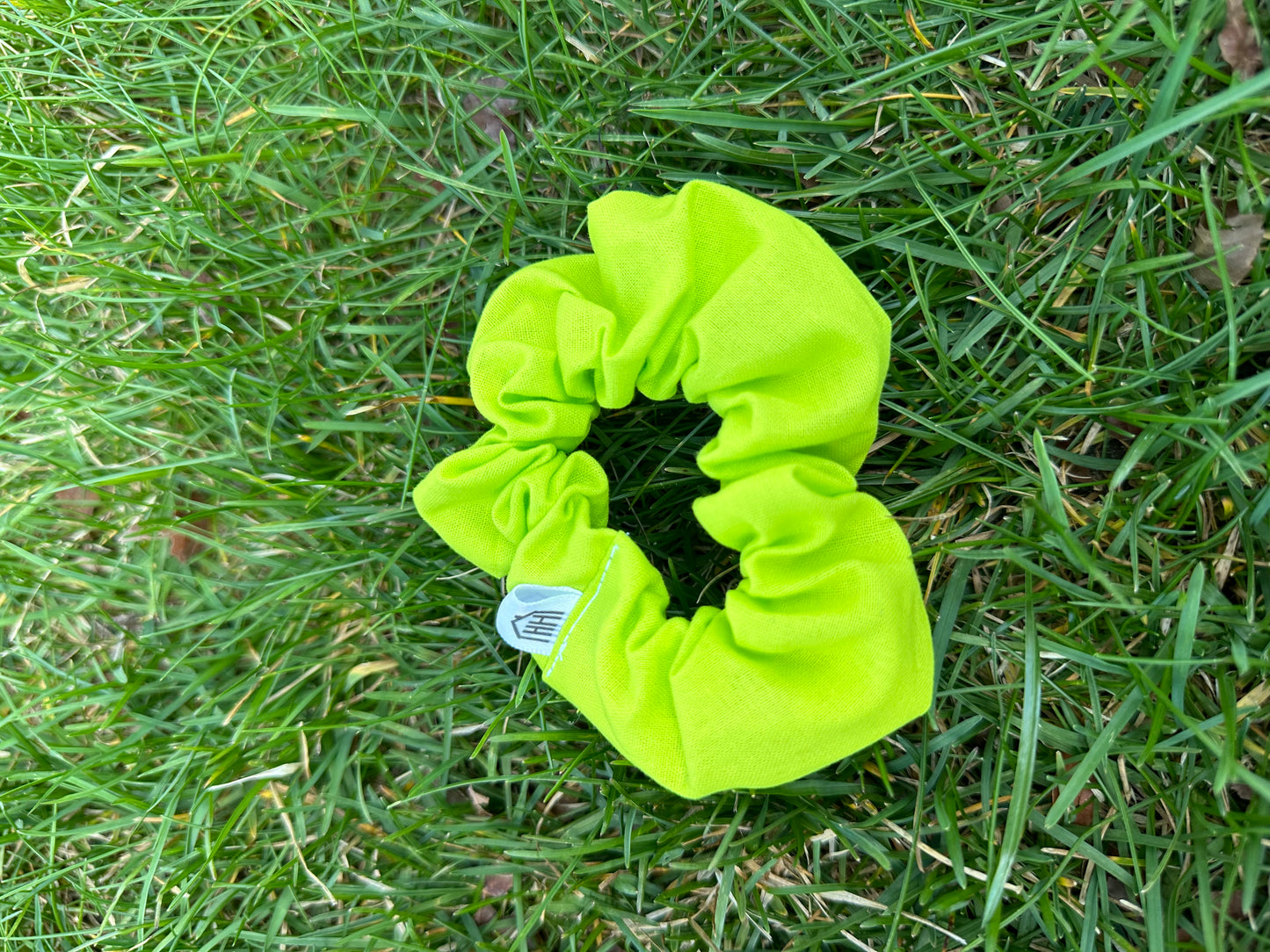 Scrunchie in Lime Green - Mini