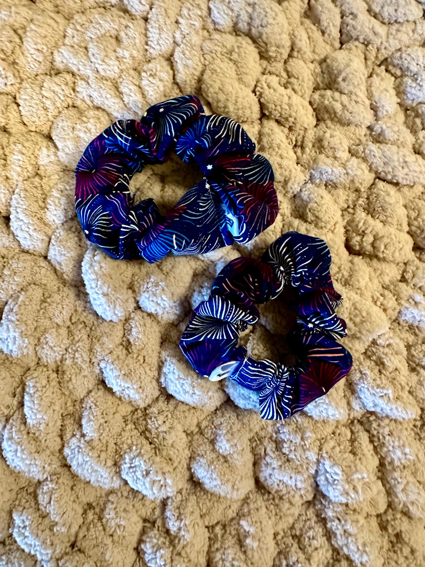 Scrunchie in Firework