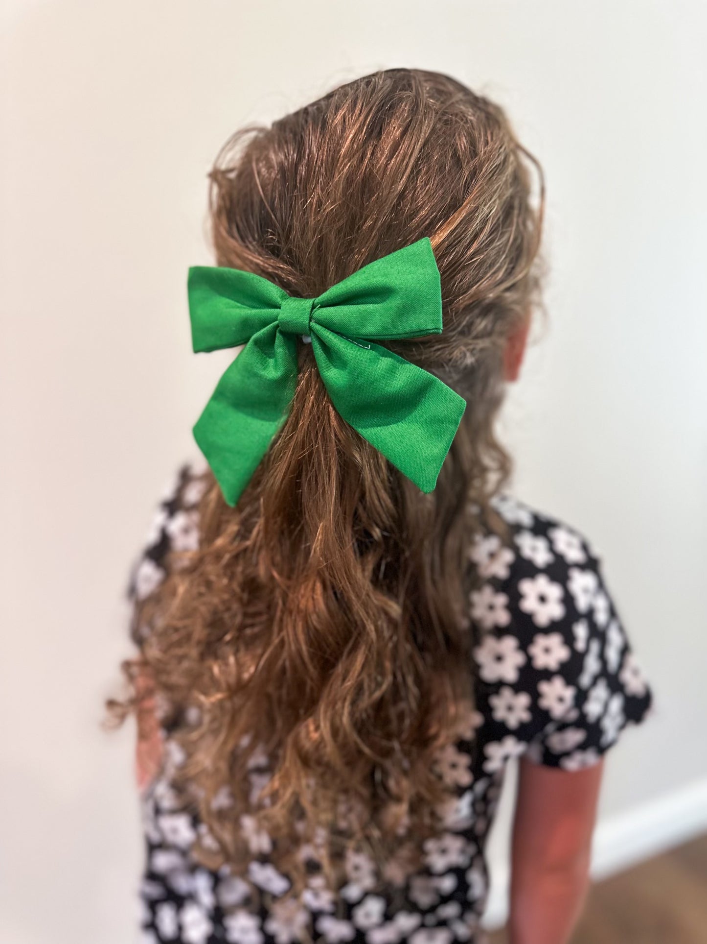 Bow in Green